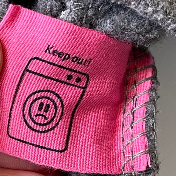 Bow & Drape “Say You'll Be Wine” Sequin Spellout Embellished Crewneck Sweatshirt - Picture 14 of 16